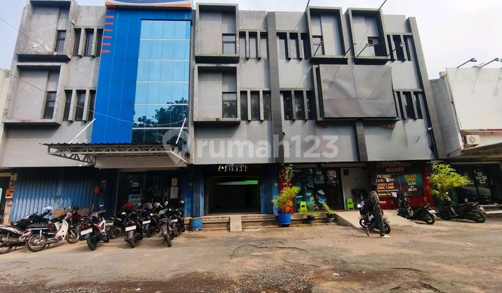 Ruko Royal Benteng Betawi Tangerang Bangunan 3 Lantai Full Dak