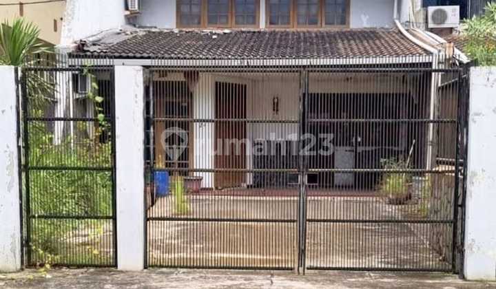 RUMAH PATRA TOMANG DURI KEPA BANGUNAN 2 LANTAI HITUNG TANAH DENGAN LETAK JALAN KULDESAK