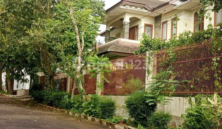 Elegant Villa Duta Bogor 2-Storey Semi-Furnished Ready to Occupy Elegant Villa Duta Bogor 2-Storey Semi-Furnished Ready to Occupy