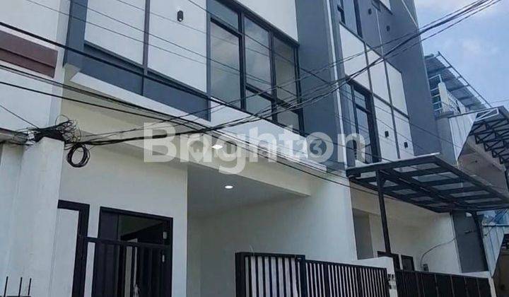 RUMAH BARU TANJUNG DUREN 3 LANTAI KAMAR MANDI CONNECTING 1