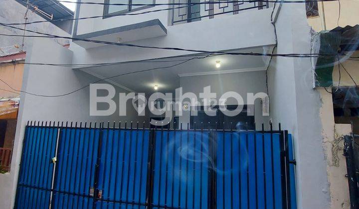 RUMAH BARU 3 LANTAI ADA CARPORT DAN BEBAS BANJIR DI TANJUNG DUREN JAKARTA BARAT 1