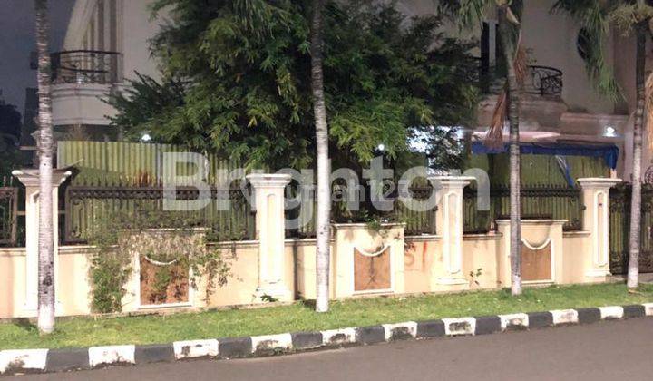 RUMAH PERMATA BUANA HUK HITUNG TANAH POSISI DI JALAN BOULEVARD DAN BEBAS BANJIR 2