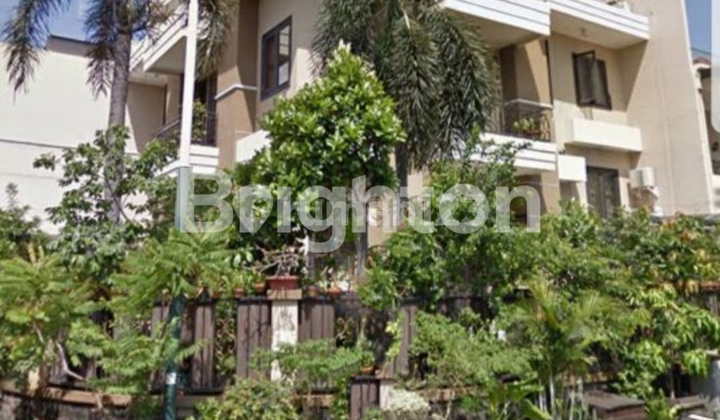 PURI KENCANA HOUSE 2-STOREY SEMI-FURNISHED AND FLOOD-FREE