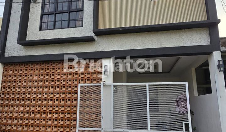 RUMAH BAGUS 2 LANTAI SEMIFIRNISH DI PERUMAHAN PROLAND CIBINONG