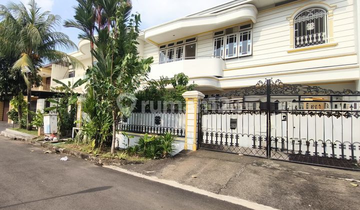 Rumah Semi Furnish 2 Lantai Di Perumahan Intercon Kebon Jeruk, Jakarta Barat Rumah Semi Furnish 2 Lantai Di Perumahan Intercon Kebon Jeruk, Jakarta Barat