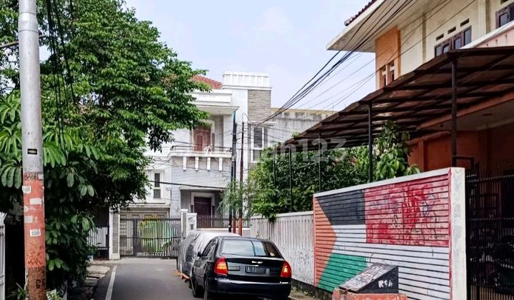 Rumah Strategis 2 Lantai di Tanah Abang, Petojo Jakarta Pusat Dg Harga NJOP