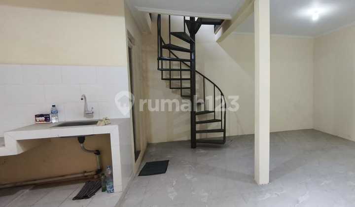 Newly Renovated 1.5-Story House in Pangkal Asem, South Rawa, Central Jakarta 2