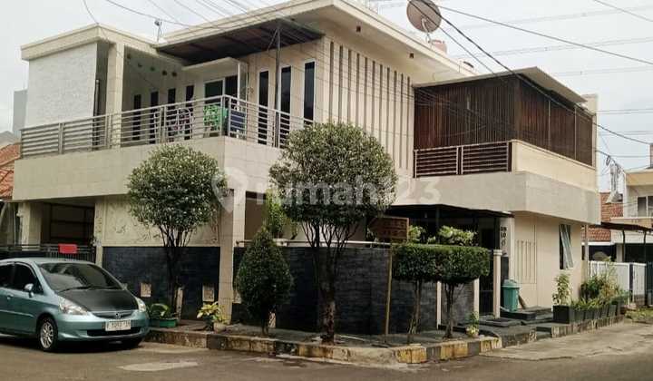 Rumah Metro Permata Bangunan Huk Modern 2 Lantai Full Furnish 