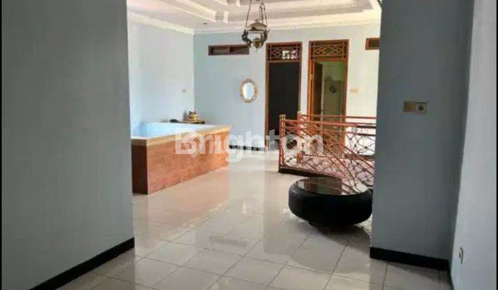 Rumah 2lantai  dekat bandara Juanda semi furnish 1