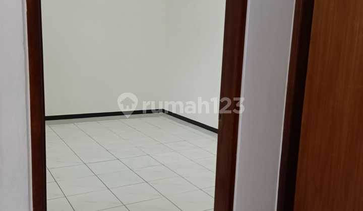 Well-Maintained Minimalist House Location Simolangit Sawahan !! 2