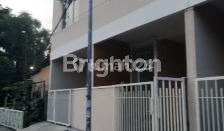 RUMAH BARU GRESS LOKASI KUTISARI SELATAN !! 1