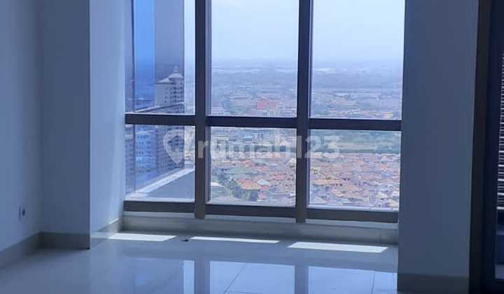 VIEW POOL AND RESERVOIR OF LA RIZ MANSION APARTMENT PAKUWON INDAH !! 2
