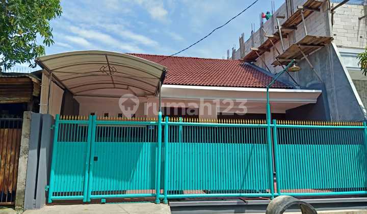 Rumah Minimalis Terawat Lokasi Simolangit Sawahan !!