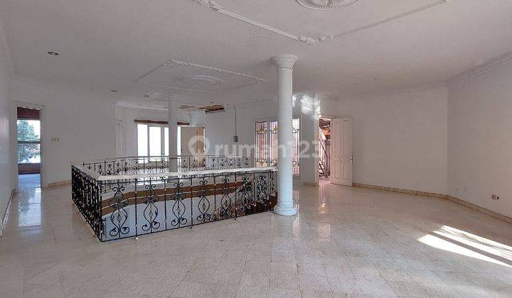 Rumah dipakubuwono kebayoran baru nyaman dan asri  3