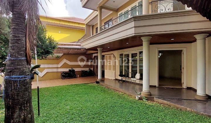 Rumah dipakubuwono kebayoran baru nyaman dan asri  10