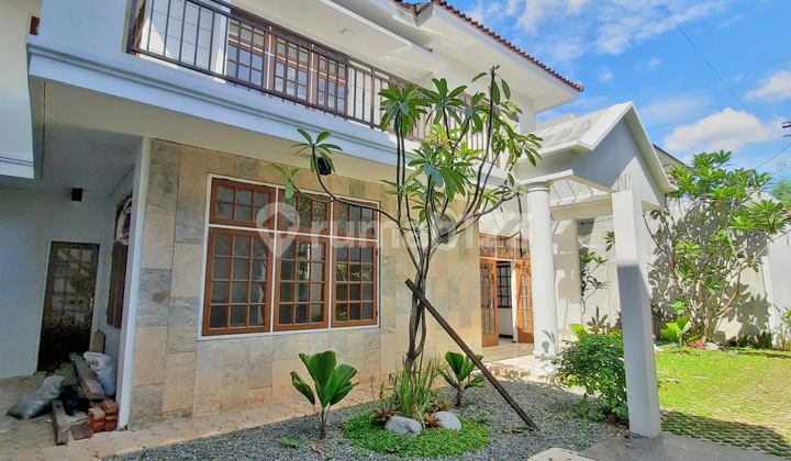 Comfortable charming house in Cilandak CITOS, South Jakarta 2