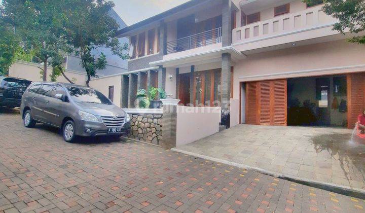 Rumah cantik dalam townhouse cirende dekat lebak bulus 1