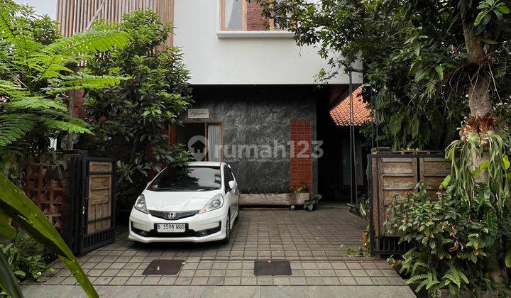 Rumah jagakarsa jakarta selatan siap huni dalam komplek 1