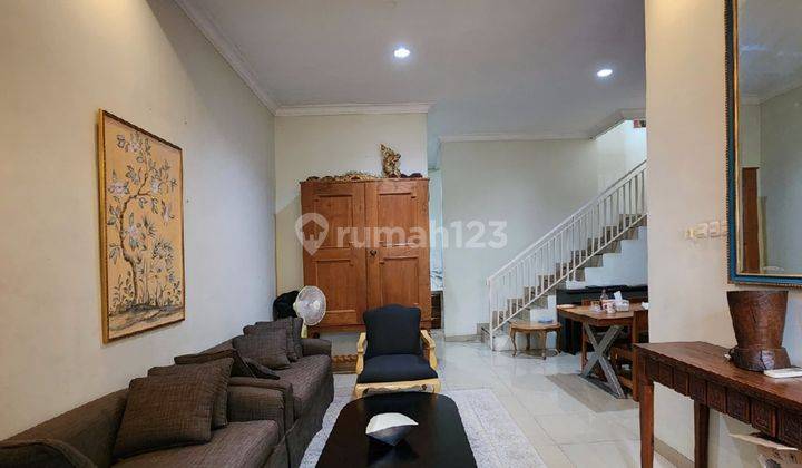 Rumah cantik Ampera Cilandak siap huni lokasi strategis 2