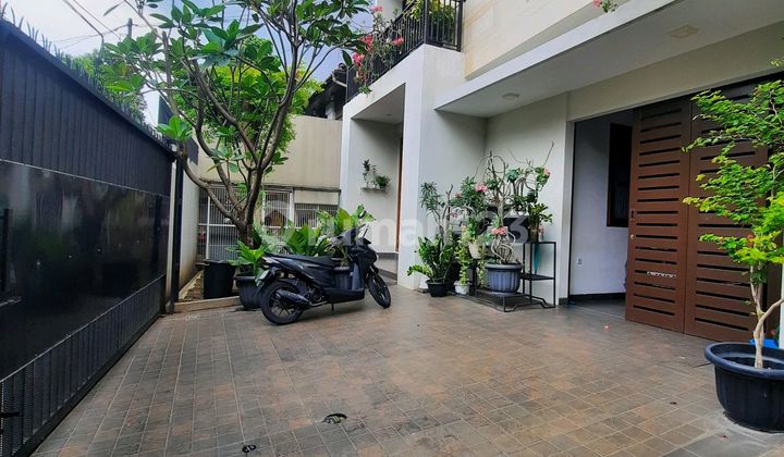Rumah Cipete Jaksel Minimalis Cantik Lokasi Stategis Rumah Cipete Jaksel Minimalis Cantik Lokasi Stategis
