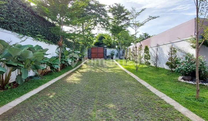 Garden House Jagakarsa Jaksel Asri Halaman Luas 2