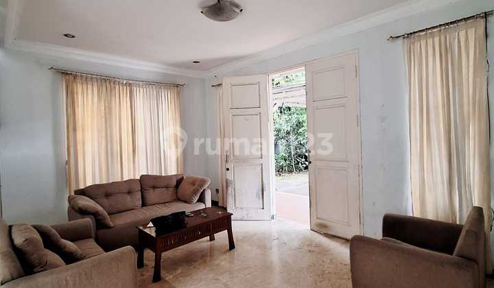 Cipete South House near Antasari, Kemang, and Kebayoran Baru. 2