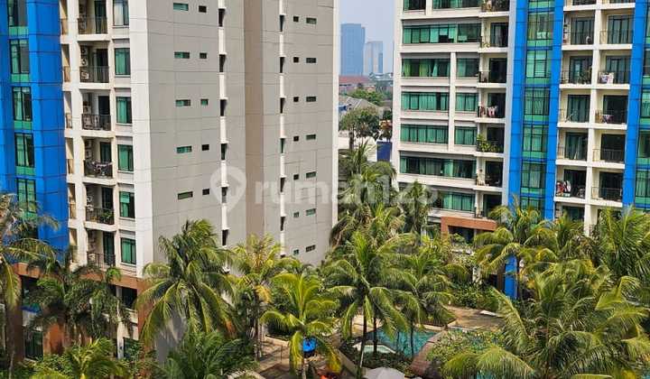 Hampton's Park Pondok Indah Apartment, South Jakarta