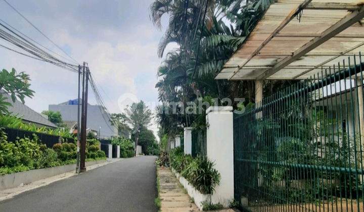 Cipete South Jakarta House Comfortable Environment Near French School 2