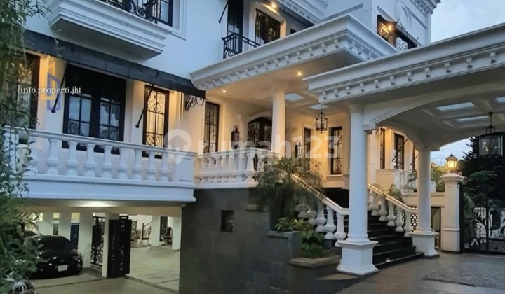 Kemang South Jakarta American Classic Luxury Furnished House