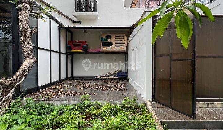DIJUAL RUMAH MODERN SINGLE HOUSE
CIRENDEU DEKAT LEBAK BULUS

 3