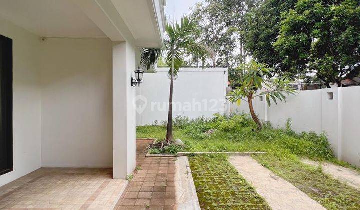 DIJUAL RUMAH MODERN SINGLE HOUSE
CIRENDEU DEKAT LEBAK BULUS

 7