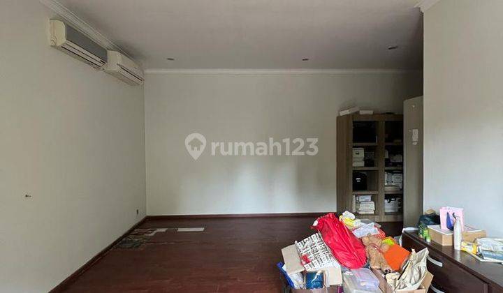 DIJUAL RUMAH MODERN SINGLE HOUSE
CIRENDEU DEKAT LEBAK BULUS

 12