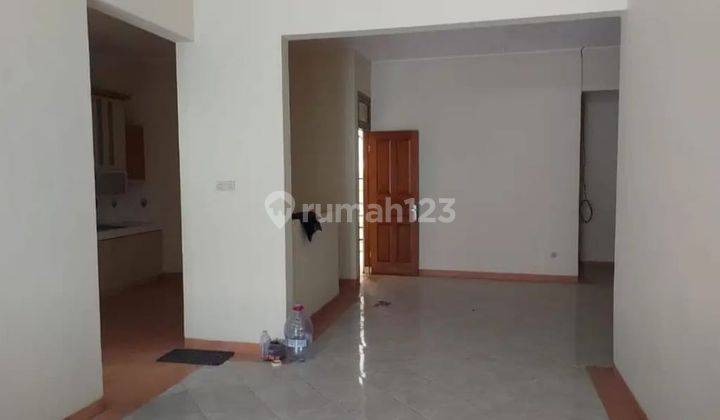 Dijual RUMAH TANAH KUSIR KEBAYORAN LAMA JAKARTA
SELATAN 

 4