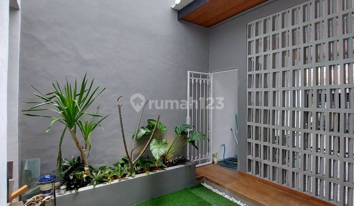 Rumah Baru Siap Huni Dlm Komplek Bintaro Jaya Lingkungan Asri 2