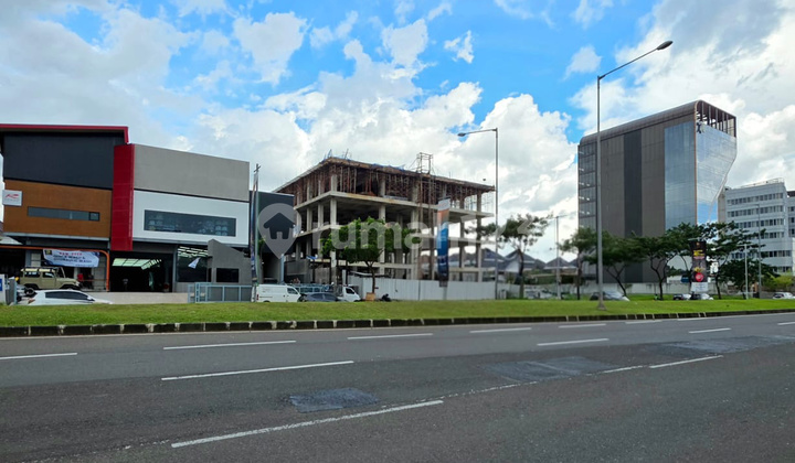 For Rent New 4-Story Mini Building