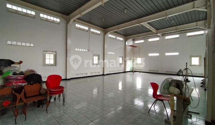 Dijual Ruko 4 lantai lokasi Strategis Dijual Ruko 4 lantai lokasi Strategis