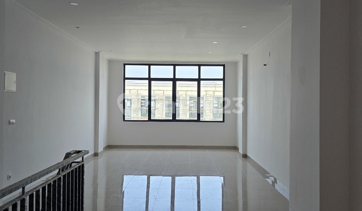 Disewakan / Dijual Ruko Bagus Siap Pakai Sedayu City Kelapa Gading 2