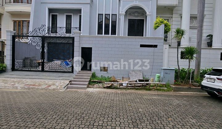 Dijual Rumah Baru Artha Gading Villa 3 lantai