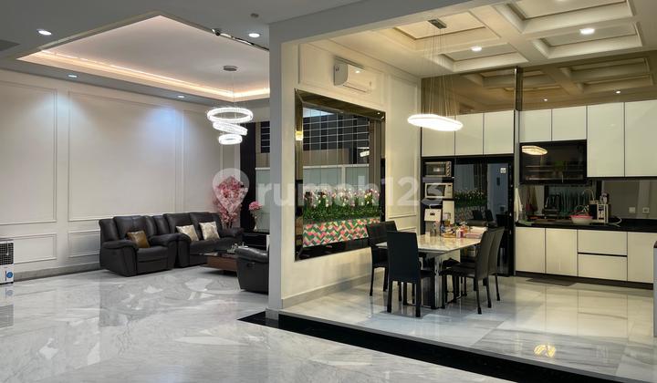 Minimalist Premium House in Kelapa Gading Minimalist Premium House in Kelapa Gading