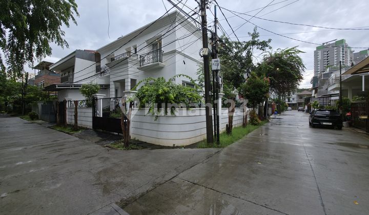 Quick Sale Minimalist House Kelapa Gading Good Price