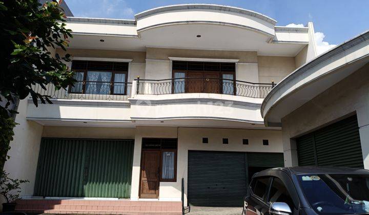 Dijual Rumah Pinggir Jalan Raya Bisa Buat Usaha Komersil 1