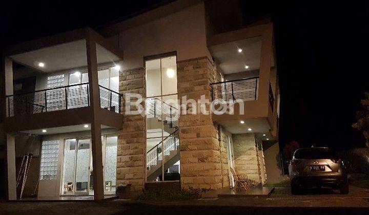 Villa Trawas 2 Lantai Bagus 1