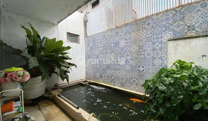 Rumah dengan Kolam Renang di Lebak Bulus, Lingkungan Nyaman & Aman 2