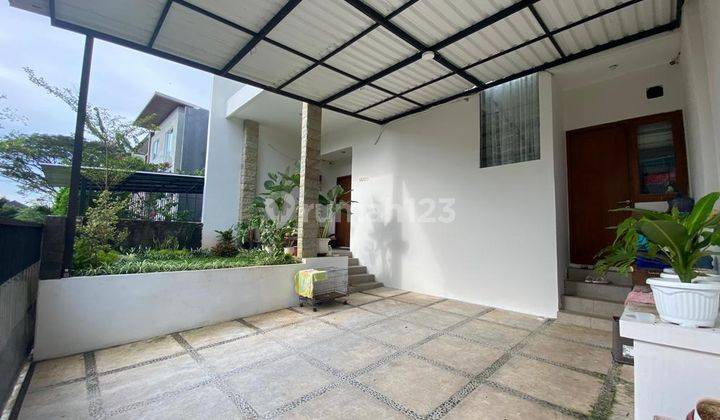 Rumah Minimalis Modern Style dengan Rooftop di Villa Cinere Mas 2