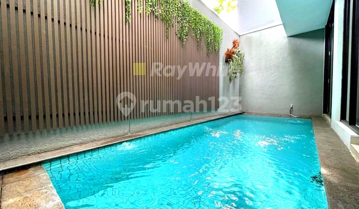 Rumah American Classic Modern Style 3 Lantai Dalam Townhouse Di Cilandak 2