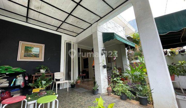 Rumah Cantik Lokasi Menarik di Lebak Bulus, Jakarta Selatan 1