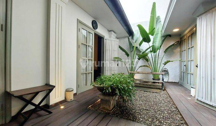 Rumah Cantik Full Furnished Di Permata Hijau Dekat Ke Sudirman 1