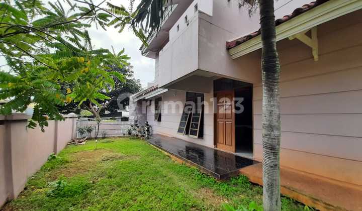Rumah Strategis di Cinere Dengan Akses Mudah Ke Fasilitas Utama