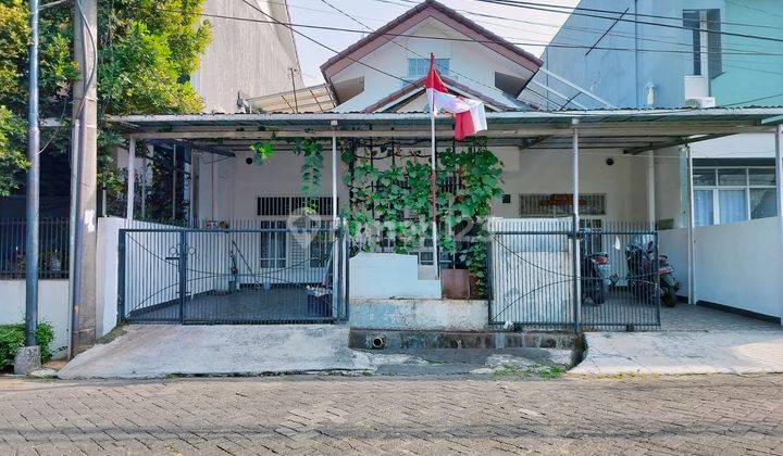 Investasi Menjanjikan Rumah Kos 10 Kamar di Lokasi Prime Bintaro  1