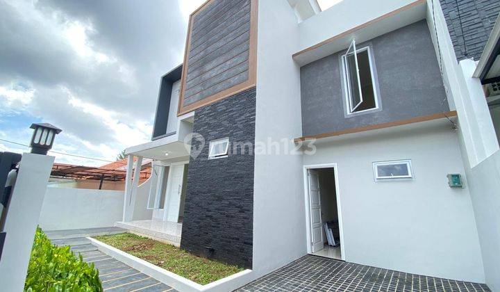 Rumah Minimalis 2 Lantai Dalam Komplek Cinere, Lokasi Strategis 1